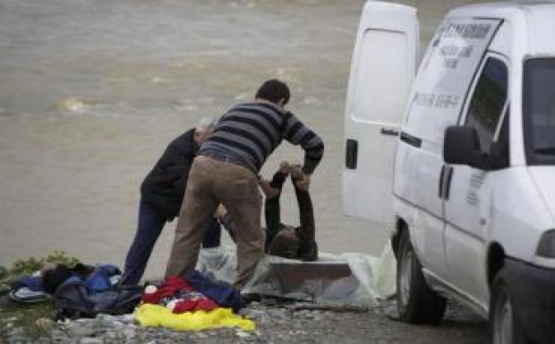 Három migráns folyóba fulladt a macedón-görög határon