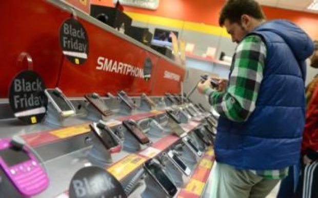 Már a romániaiak életét is megváltoztatta az okostelefon