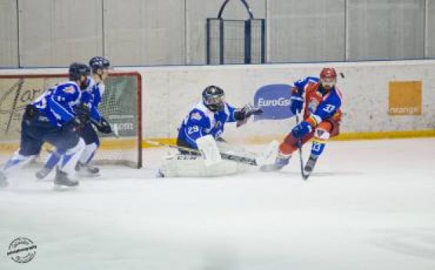 Jégkorong: ismét győzött a Galac, karnyújtásnyira a bajnoki cím