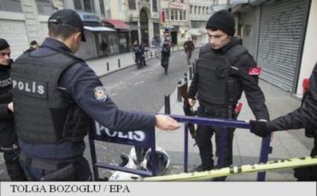 Hatalmas robbanás Törökországban, egy buszállomás közelében