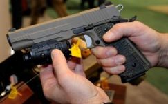 Rászálltak a Hargita megyei rendőrök a fegyverrel rendelkező személyekre