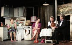 Áprilisban újra Kolozsváron vendégszerepel a Vígszínház