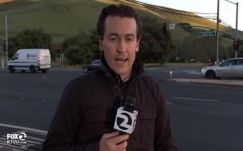 Élő adásban úszott meg egy durva balesetet a riporter