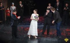 Díjazták Berekméri Katalint a marosvásárhelyi színházi évfordulós ünnepségen