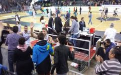 Kolozsvár drámai végjátékban győzte le 5700 néző előtt az éllovas Nagyváradot