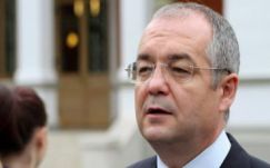 Tanúként hallgatja ki a DNA Emil Bocot egy korrupciós perben