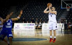 Kosár: utolsó másodperces hárompontossal nyert az U