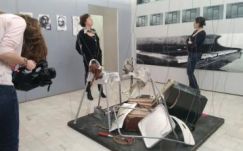 Öt kiállítóteremben jártuk végig a drogozás különböző stációit