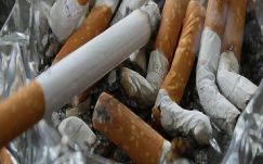 Rostás-Péter István: Egy füst alatt 