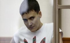 Az orosz bíróság 22 év szabadságvesztésre ítélte Szavcsenko ukrán pilótanőt