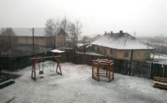 Csak téli gumikkal lehet közlekedni Csíkban