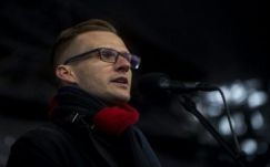 Egyórás sztrájkot hirdetett március 30-ra a Tanítanék mozgalom