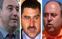 Microsoft-dosszié: letöltendő börtönre ítéltek négy vádlottat