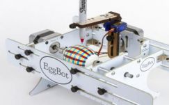 Így fest egy robot precíz, gyönyörű tojásokat