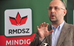 Kelemen Hunor a magyar-magyar együttműködésről a Kárpát-medencei Magyar Képviselők Fóruma előtt