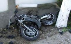 Kerítésnek ütközött egy részeg motoros Hargita megyében