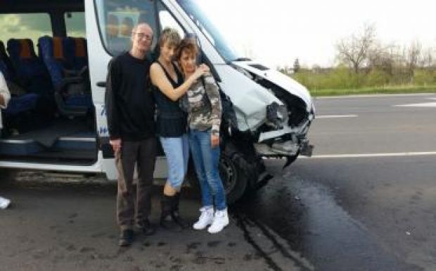 Autóbalesetet szenvedett Keresztes Ildikó és társulata