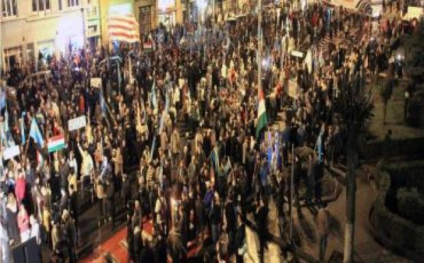 Székedi Ferenc: Kérdések és válaszok