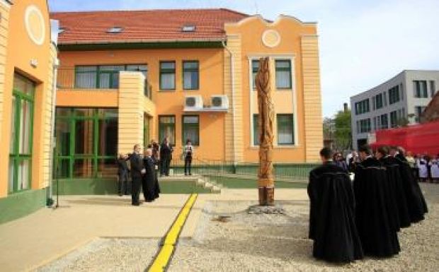 Birtokba vette új székházát a Királyhágómelléki Református Egyházkerület