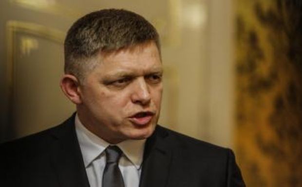 Sikeres szívműtétet hajtottak végre Robert Fico szlovák kormányfőn