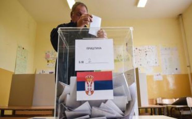 Szerbiai választások: csökkent a VMSZ támogatottsága