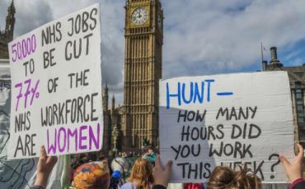 Soha nem volt még ekkora orvossztrájk Angliában