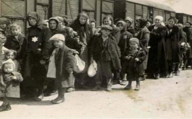 Megtörte hallgatását az egyik utolsó auschwitzi lágerőr
