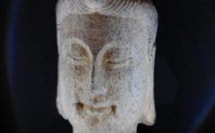 Guanshiyin istennő Sepsiszentgyörgyön