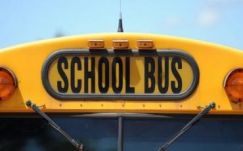 Robbanóanyagot felejtett egy iskolabuszon a CIA