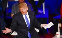 Trump elnézést kért, de állásfoglalásain nem változtat