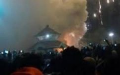 Rengetegen égtek benn a kigyulladt templomban 