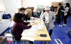 Vereséget szenvedett a dél-koreai kormánypárt