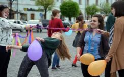 Cirkusz a főtéren: 26 éves lett a KMDSZ