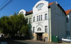 PKE: elkészült a 30 százalékos megszorítási terv