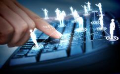 Még mindig meggondolatlanul kezelik adataikat az internetfelhasználók