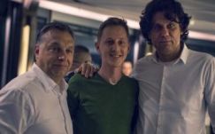 Orbán Viktorral fotózkodott egy háromszéki fiatalember Stuttgartban