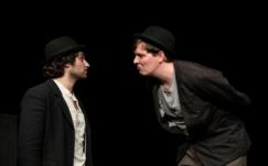 Kövekkel a zsebében: a Figura előadása Gyergyóalfaluban és Gyergyószárhegyen