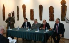 Kötet Bernády Györgyről, a szemérmes magánemberről és a hiú közszereplőről