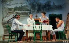 Tóték: a székelyudvarhelyi társulat vendégjátéka Gyergyószentmiklóson 