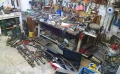 Illegális fegyverműhelyt számoltak fel Budapesten