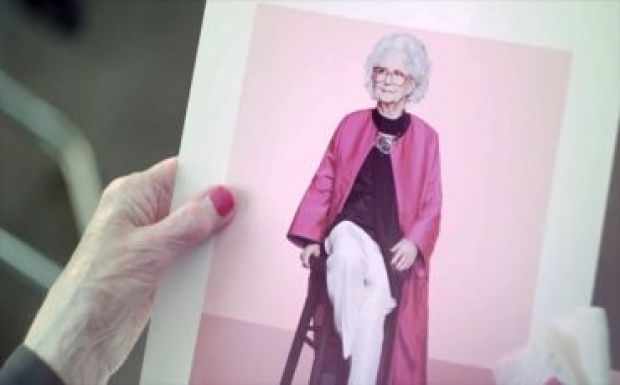 100 éves hölggyel ünnepel a 100 éves Vogue