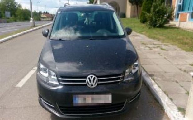 Két lopott autót foglaltak le a román-magyar határon a hét végén