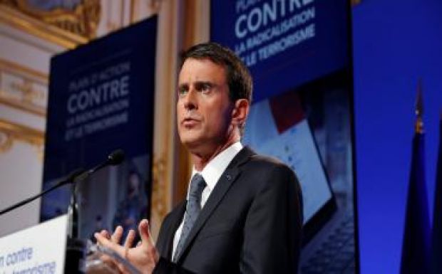 Franciaországban radikálisokat „visszanevelő” központokat hoznak létre