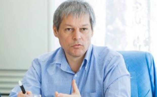 Dacian Cioloş veszi át ideiglenesen az egészségügyi miniszter tisztségét