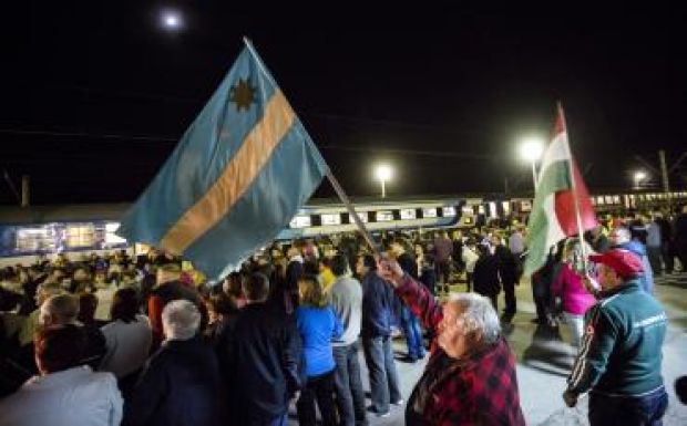 Elindult a Csíksomlyó Expressz és a Székely Gyors a csíksomlyói búcsúba