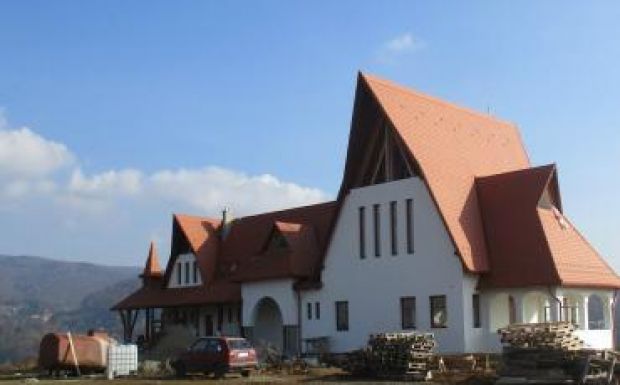 Felszentelték Szovátán a Marianum Házat