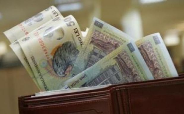 Ismertette a kormány a közalkalmazotti bérek módosításainak tervezetét