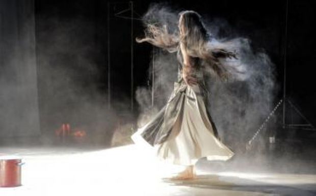 Hétszer a Nő: Baczó Tünde és Cári Tibor 7/7 előadása Kolozsváron