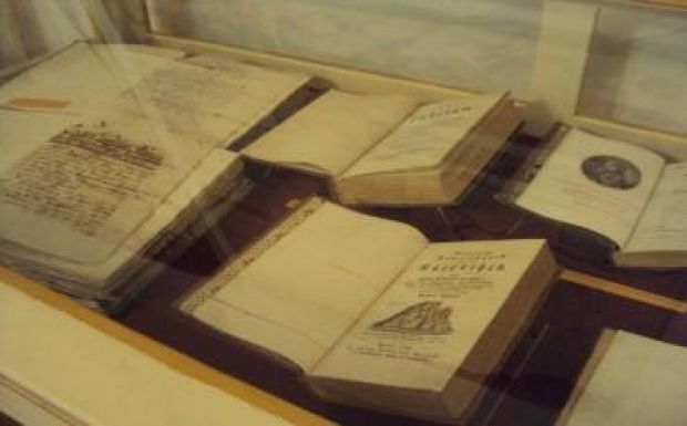 Teleki Domokosról nyílt kiállítás a Teleki-Bolyai Könyvtárban