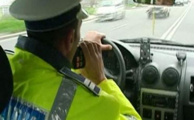 Üldözőbe vették a rendőrök az ittas csíkszeredai autóst